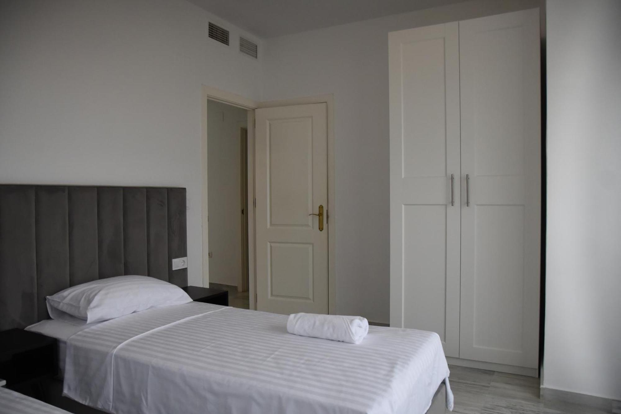 Mimosas Penthouse Cabopino Apartemen